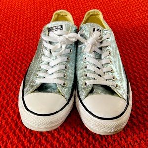 Silver Women’s Size 10 Converse
